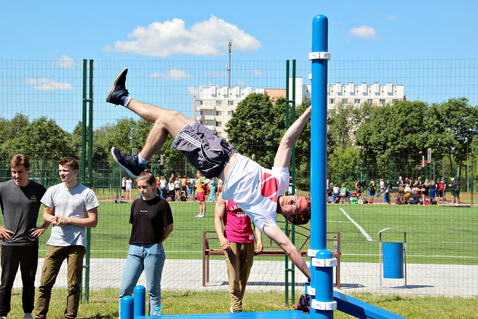 Спорт витебск. ВГУ спортивная площадка.